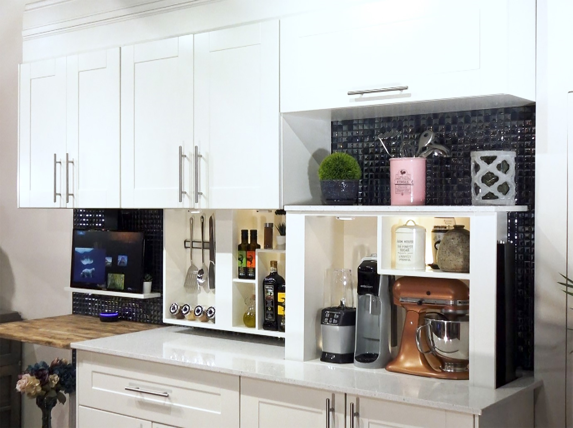 How Pop-Up Storage Lifts Can Transform Any Kitchen 